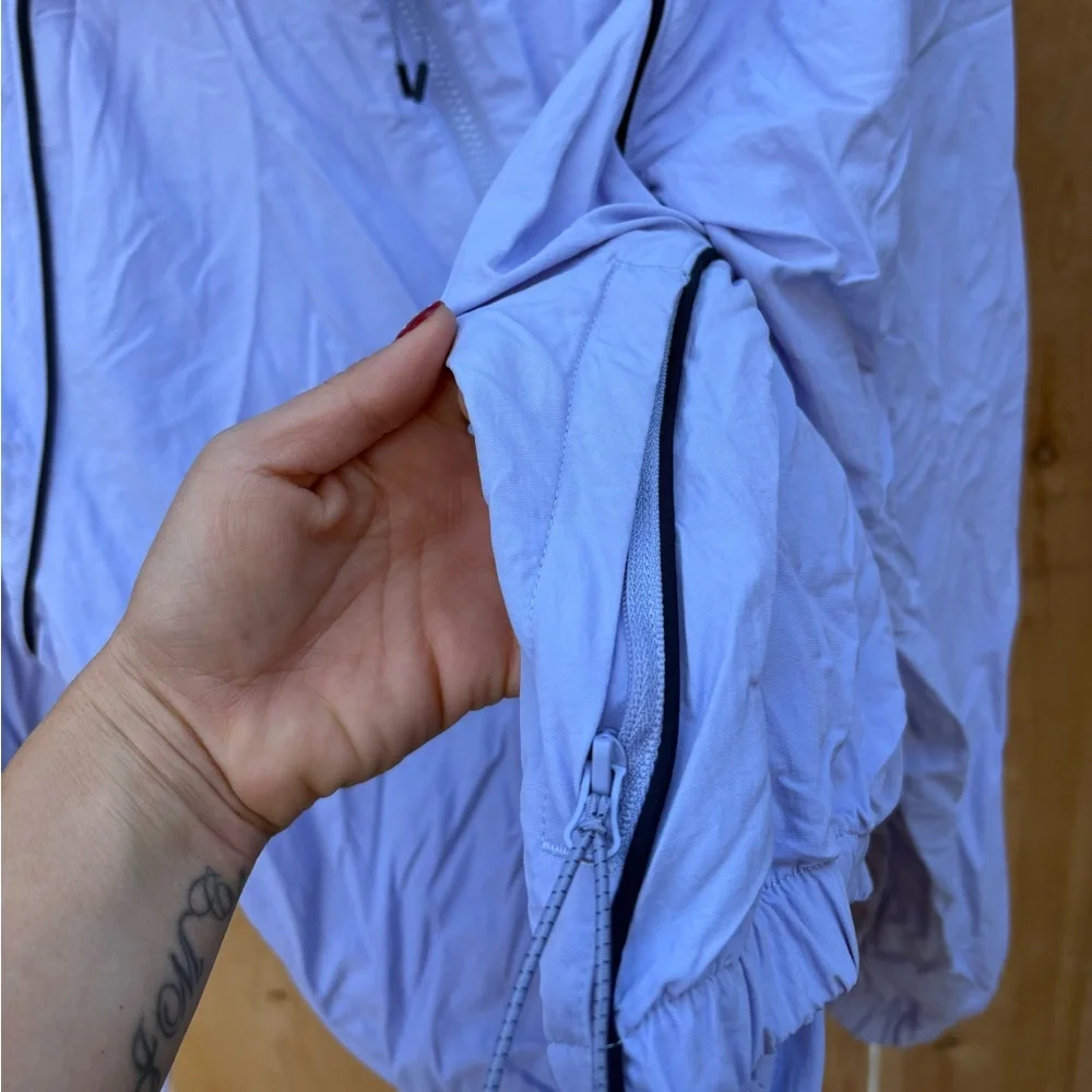 Women’s Running Jacket - Picture 4 of 4
